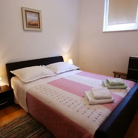 Radunic Apartment